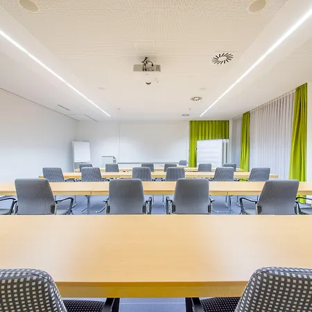 Nuernberger Hof ホテル 3*