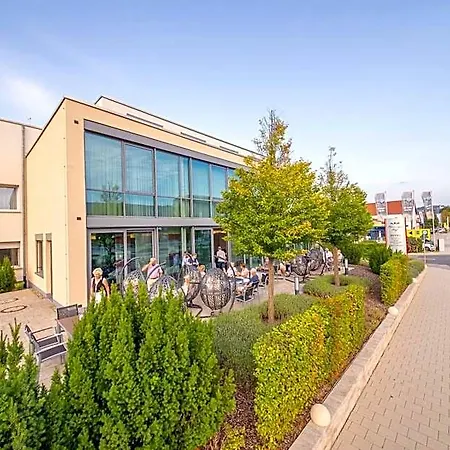 Nuernberger Hof Hotel